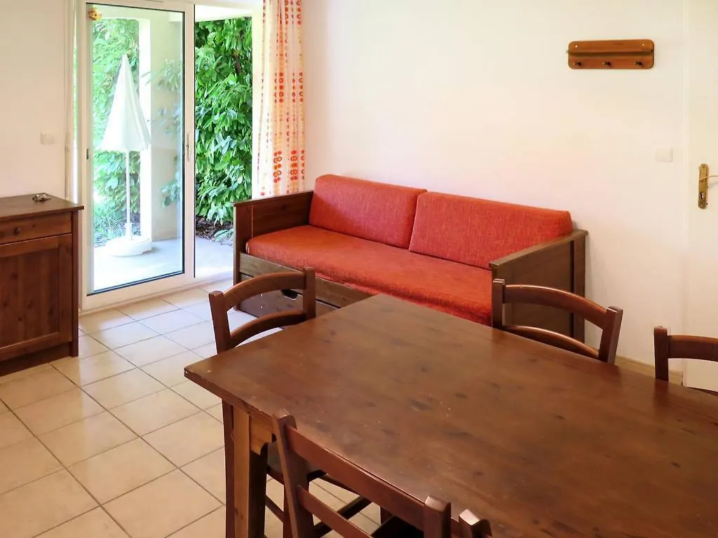 Terres De France - Domaine De Claire Rive Otel Prayssac Tatil parkı