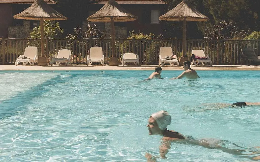 Terres De France - Domaine De Claire Rive Otel Prayssac Tatil parkı