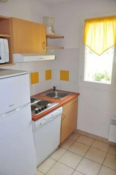 Terres De France - Domaine De Claire Rive Hotel Prayssac 3*,  France